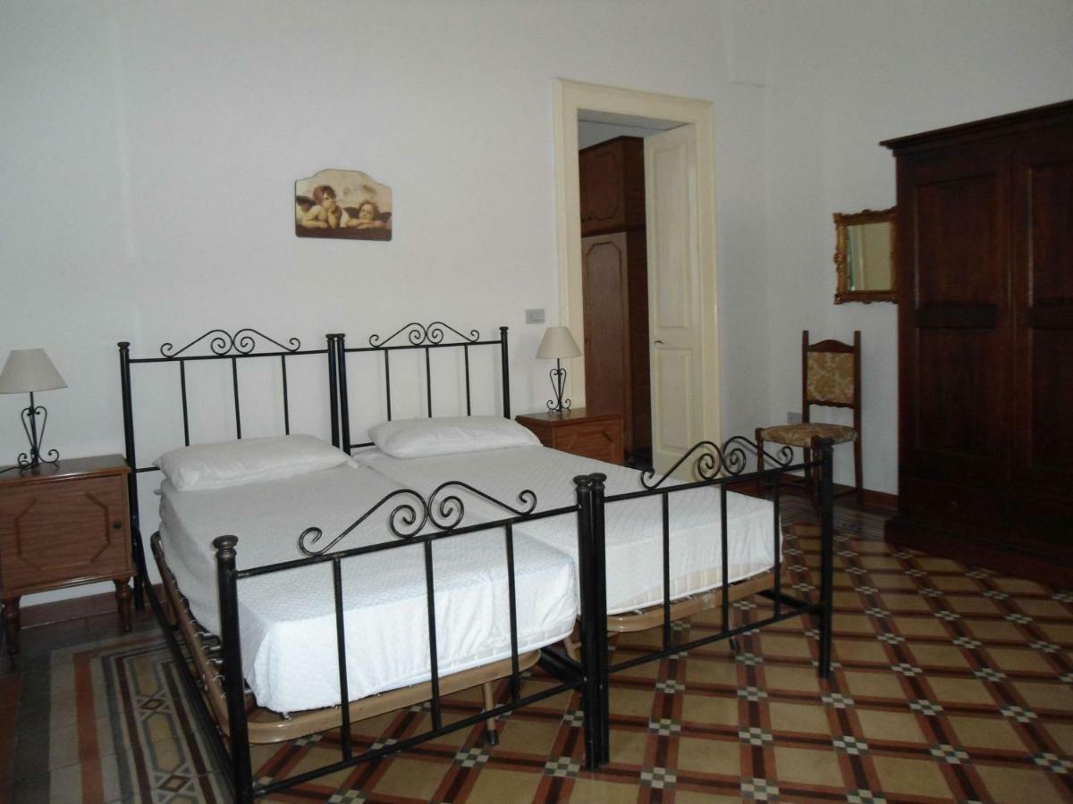 Casa Tipica Di Mirella Villa Santa Maria di Leuca Eksteriør billede