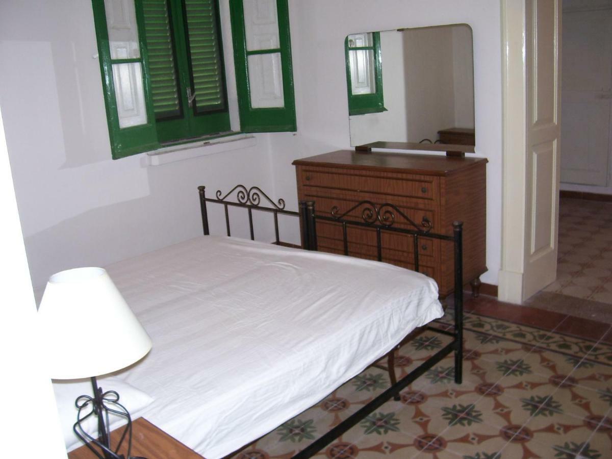 Casa Tipica Di Mirella Villa Santa Maria di Leuca Eksteriør billede